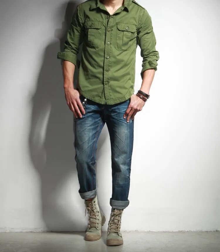 Off-duty casual outfit: an olive-green collared shirt-jacket, dark
jeans, and pale lace-up boots